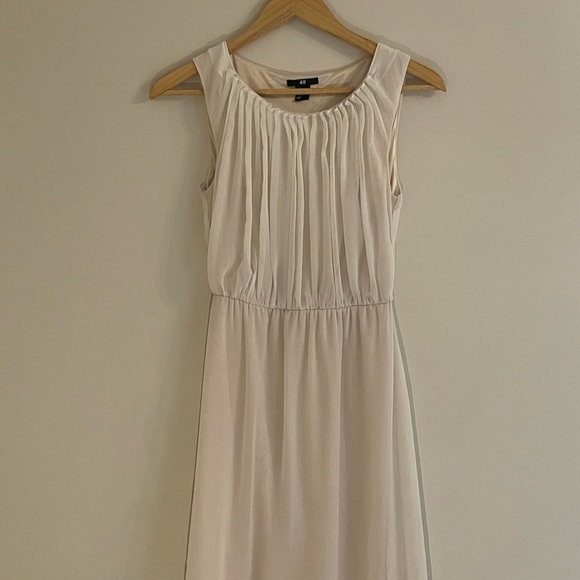 H&M Greek goddess, delicate white dress size 4 - Picture 2 of 6